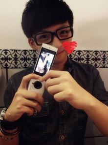 男生网红真实自拍,真实颜值与网络形象的碰撞